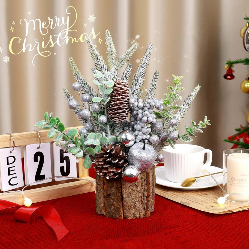 Décoration de Noël pour arbre de Noël, mini décorations de sapin de table artificielles avec ornements des Fêtes, pomme de pin, verdure pour foyer