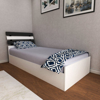 Abbygaile Sleigh Bed