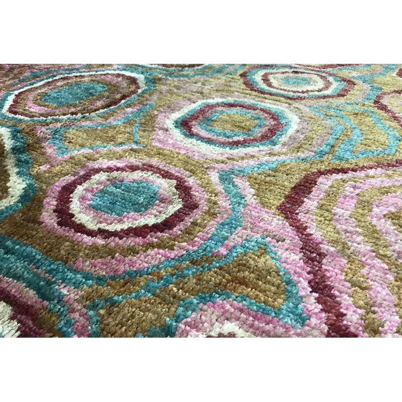 Hand-Knotted High-Quality Multi-Colored Area Rug