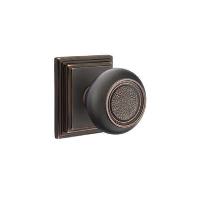 Passage Belmont Knob with Wilshire Rose