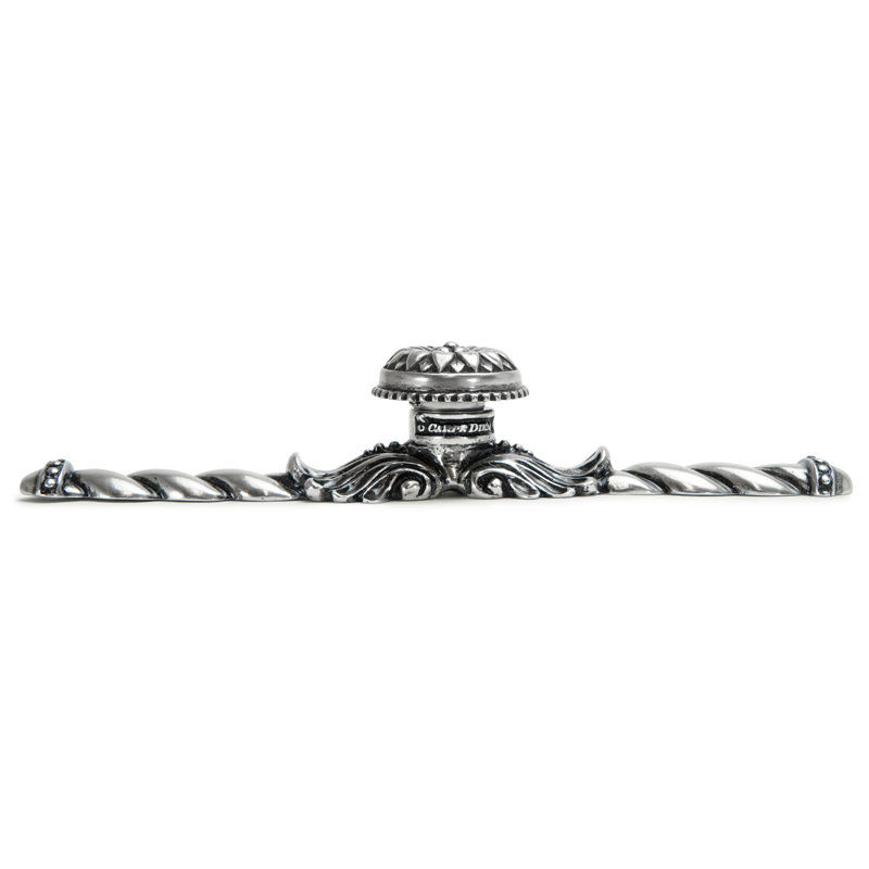 Acanthus large knob with flared foot Rosette style with large backplatein Satin, Silver