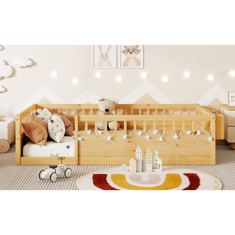Lit simple avec rails surélevés, éclairage à DEL et tablette de rangement, structure en pin massif +, espacement de clôture de 2,7 pouces, entourage de 19,7 pouces, garde-corps à cadre bas pour une liberté de mouvement, naturel