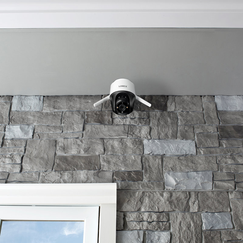 Lorex White 2K Pan-Tilt Outdoor Wi-Fi Security Camera