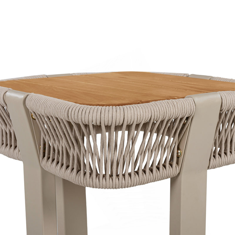 Table d'appoint en bois d'acacia avec structure en métal et détails en corde