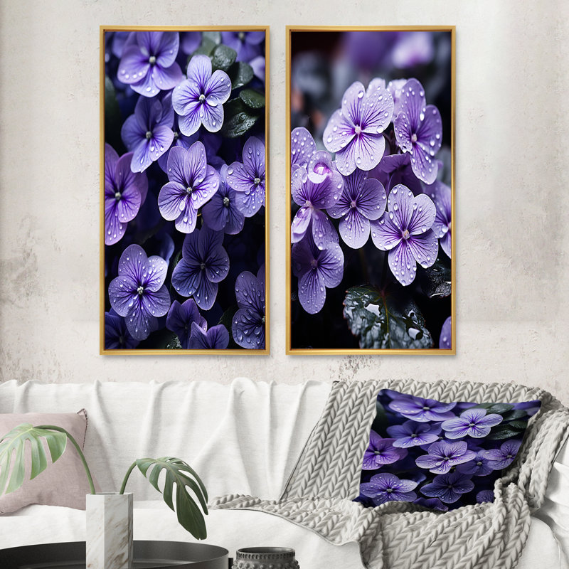 «Violets Whispering Photo», 2 pièces, Encadrement doré, H 20 po x l 24 po
