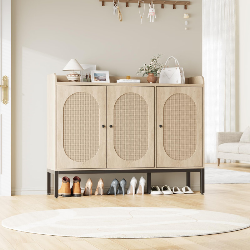 Armoire à chaussures avec 3 portes en rotin, armoire de rangement à chaussures à 7 niveaux avec tablettes réglables