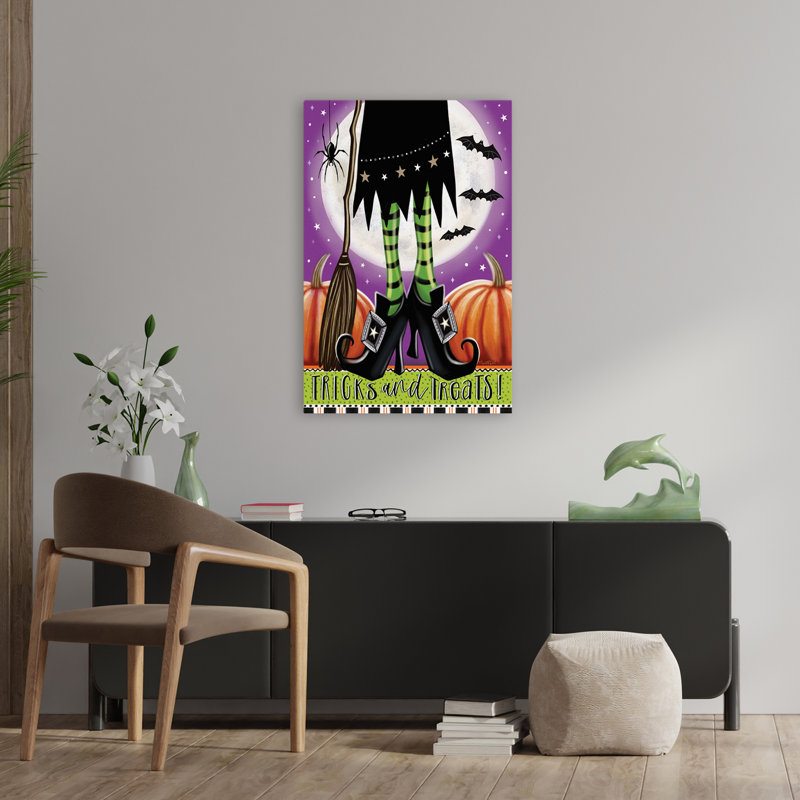Tricks And Treats Witch I - Art contemporain de Halloween, H 24 po x l 36 po