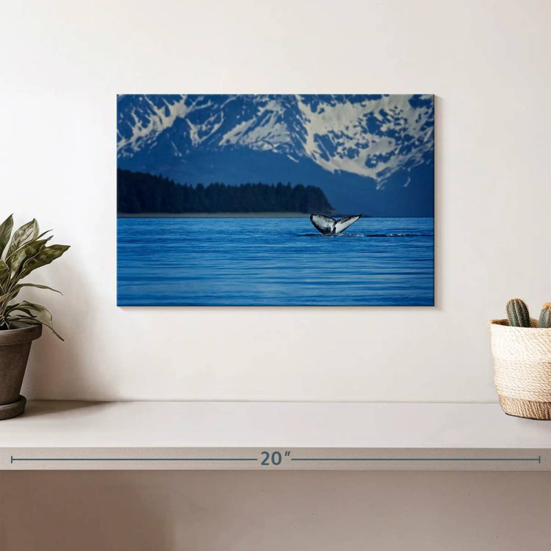Gillard Alaskan Humpback Whale Tail, 8" H x 12" W