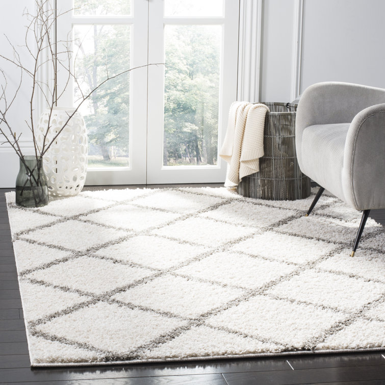 Darrold Shag Performance Geometric Rug