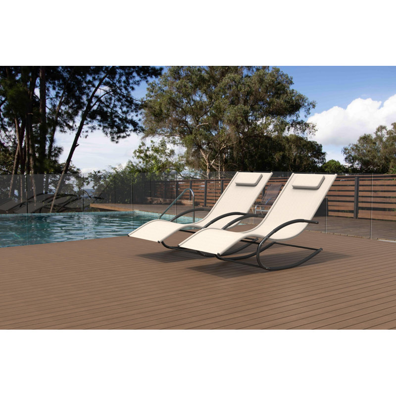 Ensemble de 2 chaises longues longues Bozeman de 68,5 po, Vert