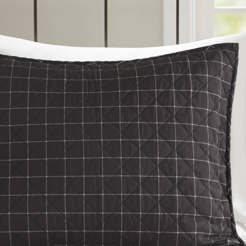 Full Red and Black Microfiber Reversible Quilt Set