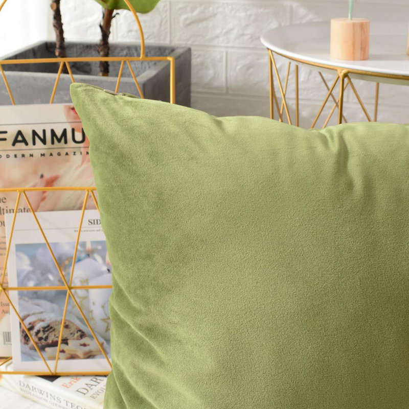 Housse de coussin en velours uni, Vert olive, H 22 po x l 22 po