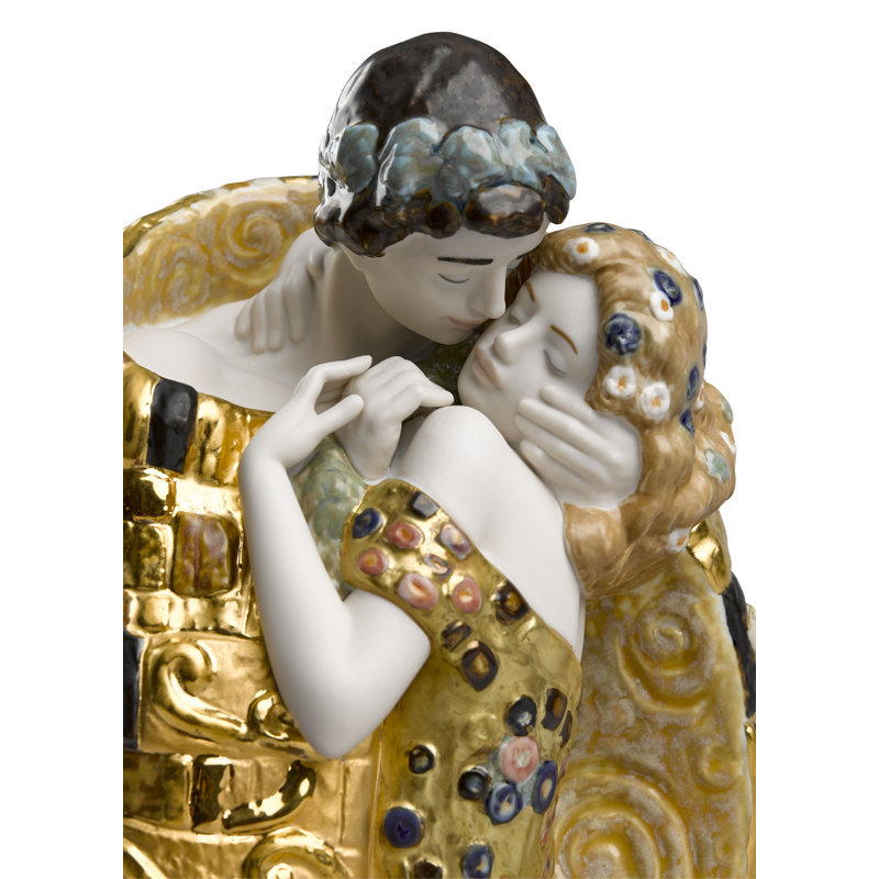 The Kiss Figurine