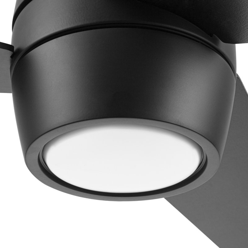 Ventilateur de plafond 52 po avec lumières DEL et télécommande Eamon, Noir