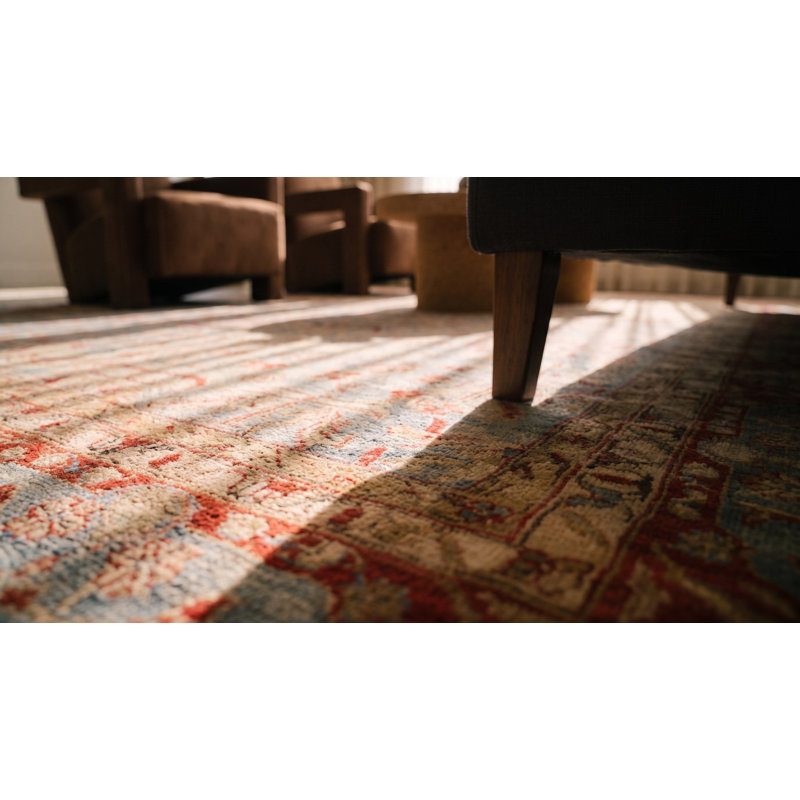 Tapis antique antique noué à Lahore