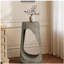Table d'appoint d'extérieur, table de bout à conception creuse, table de tabouret de jardin de patio, table d'appoint décorative pour terrasse de balcon de plage, béton léger, texture semblable au bois, couleur grise-720926828
