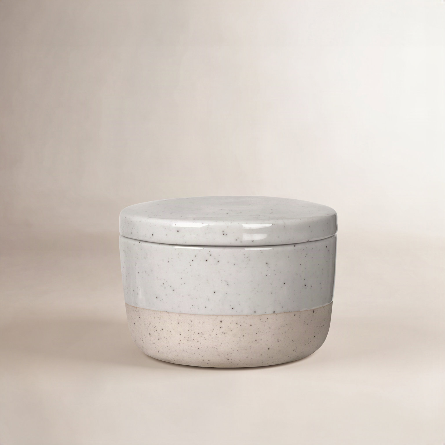Sablo Ceramic Sugar Bowl with Lid, Cloud