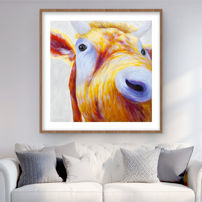 Gros plan d'une vache de campagne colorée - décor de ferme encadrée, H 36 po x l 36 po, Brun