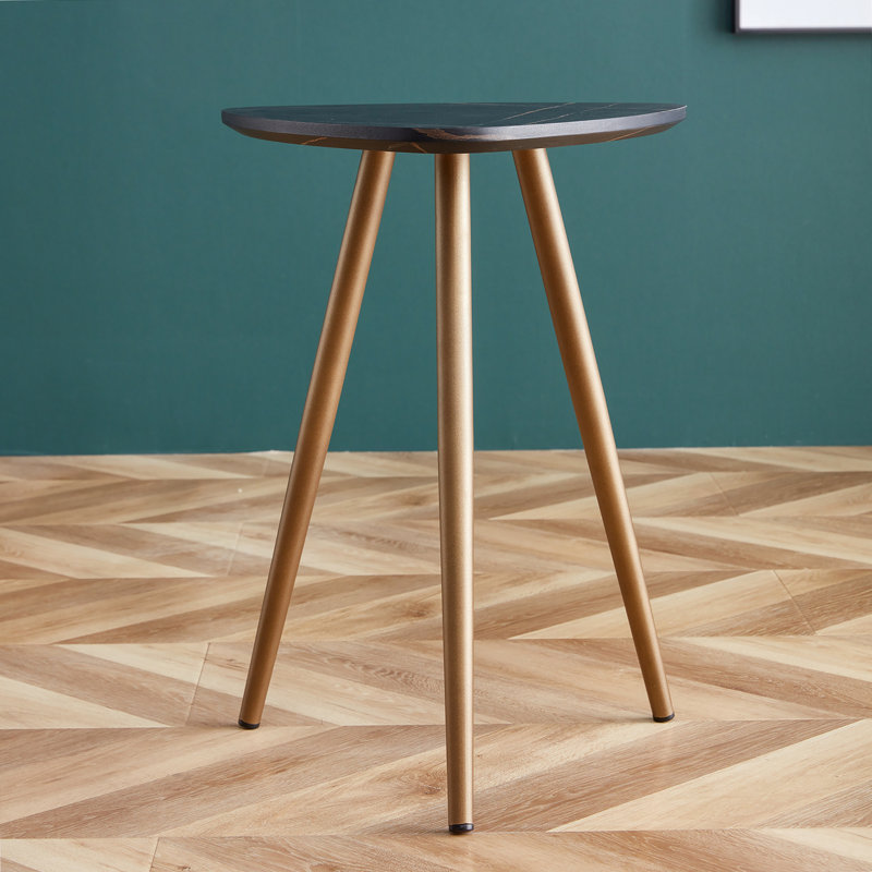 Cliston End Table, Black, Natural