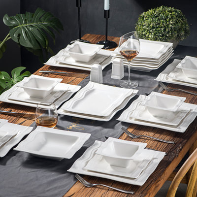 28 Piece Porcelain China Dinnerware Set, Service for 6 