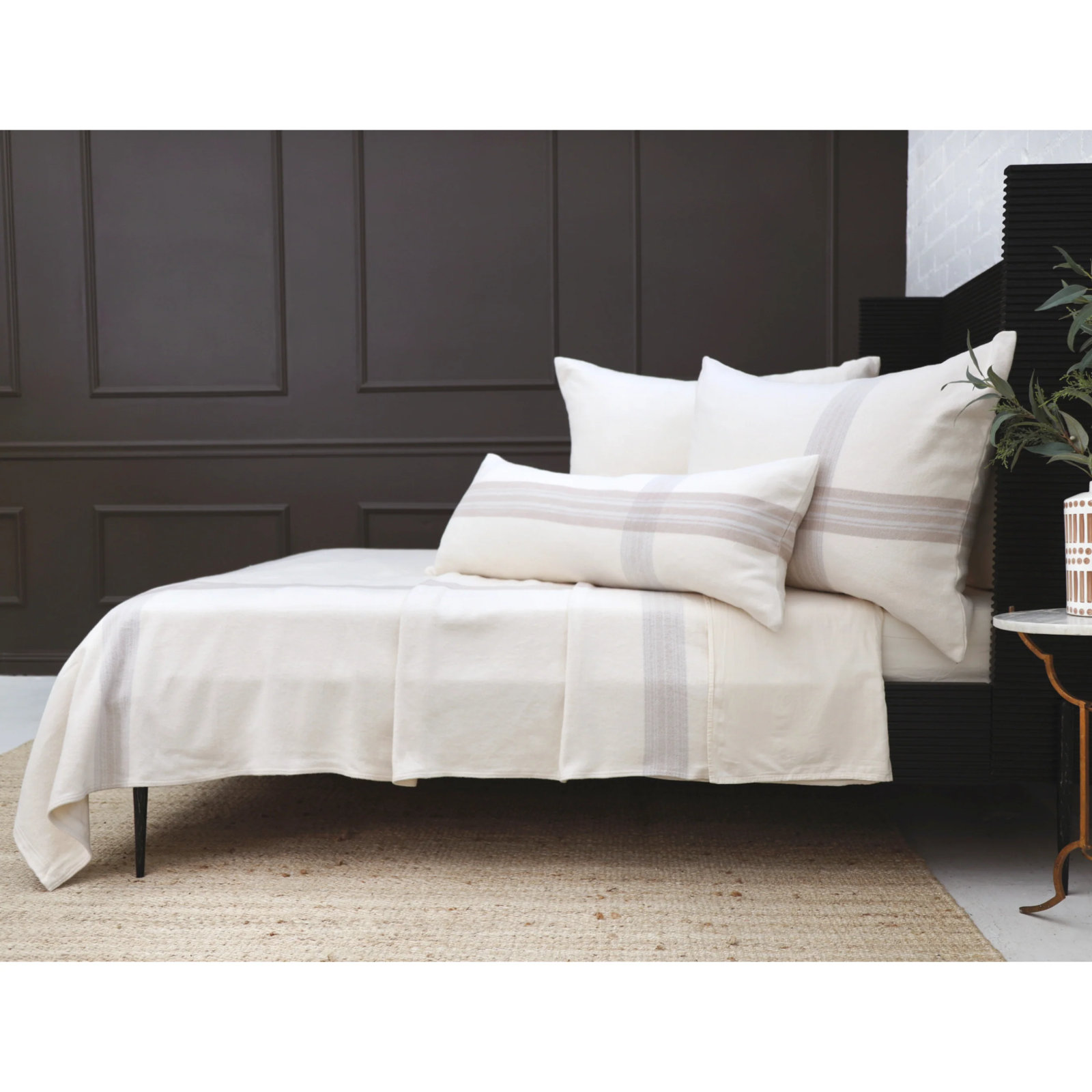 Geneva Cotton Hand Woven Throw Blanket, King