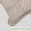 Coussin fabriqué à la main en coton à motif de volants à motif de blocs de coton pour les espaces boho, campagnard et moderne - 26 x 26 po Fab divine Tarangni-101338746-101338737