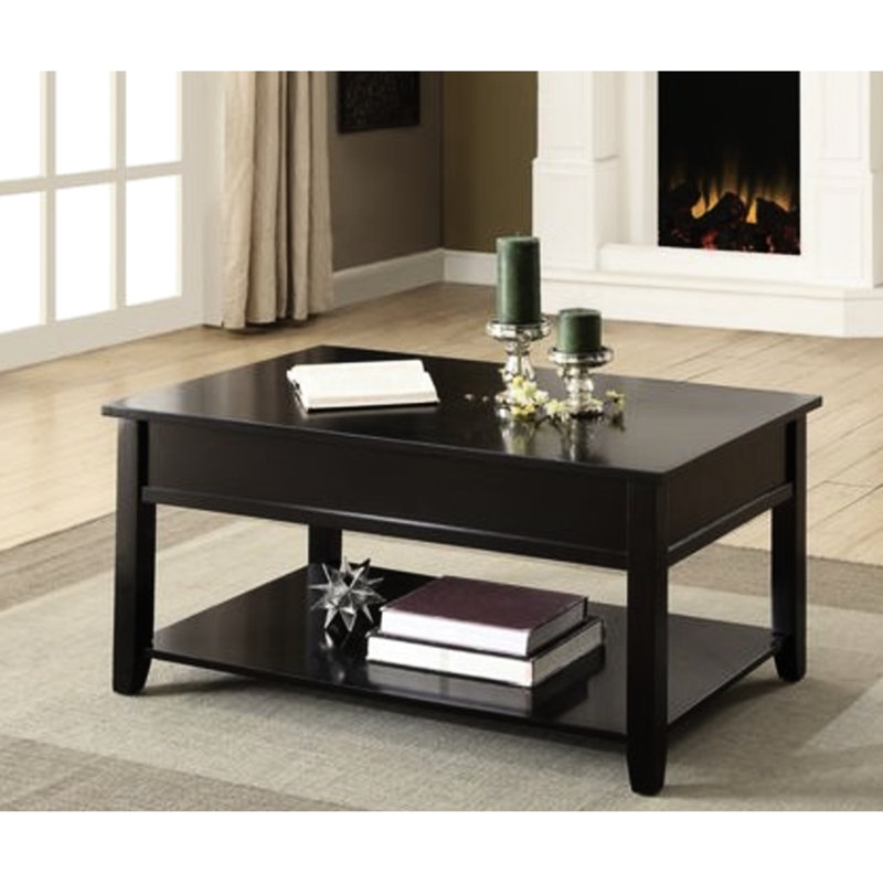 Table basse à plateau relevable noir avec forme rectangulaire et compartiment de rangement inférieur élégant