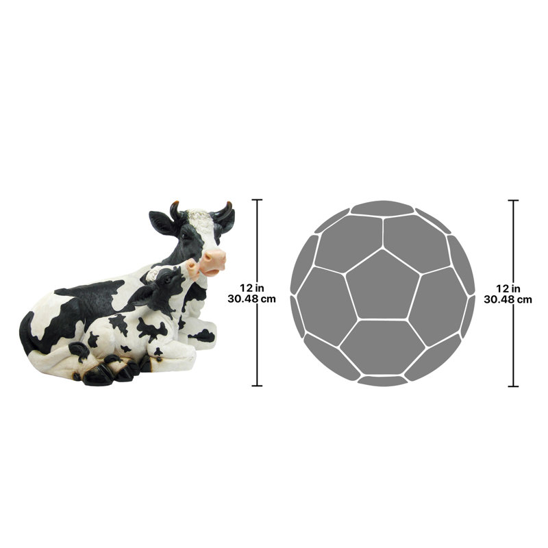 Statue de mère mère vache et veau