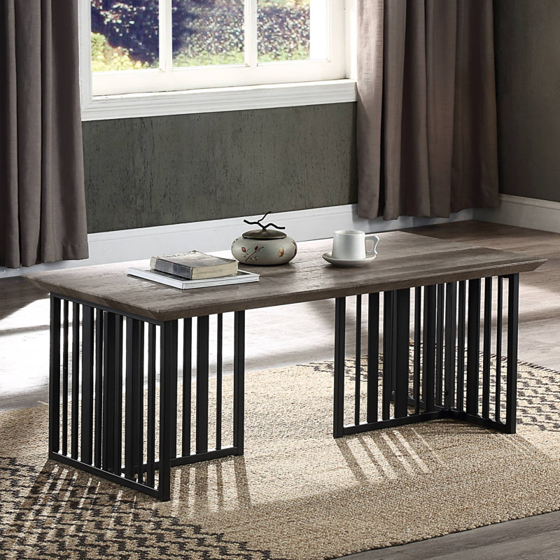 Table basse en chêne antique et noir avec base en métal