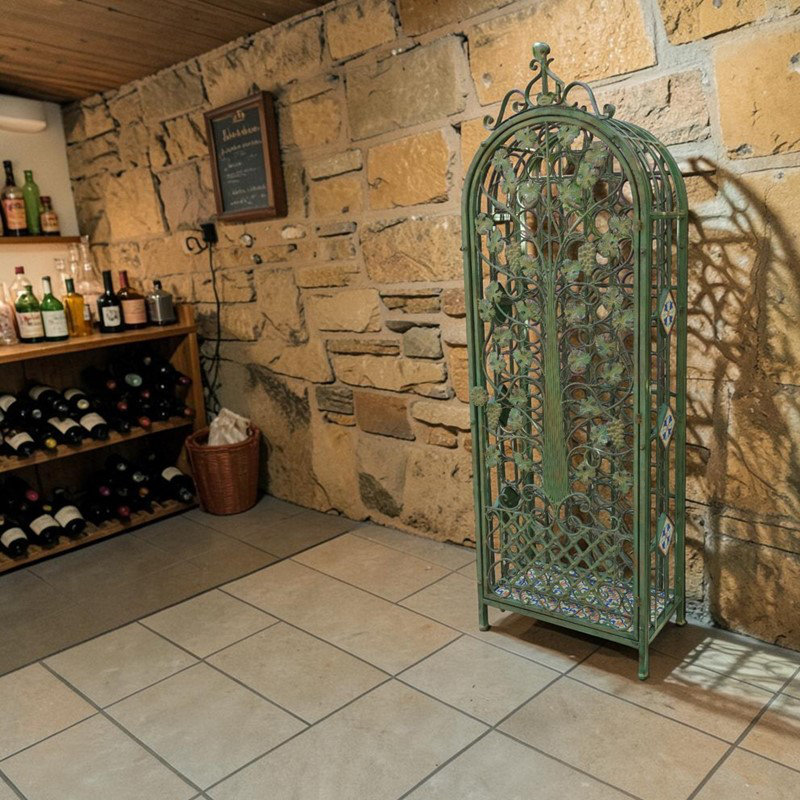 77,5 po Armoire à vin Antigone & Trento