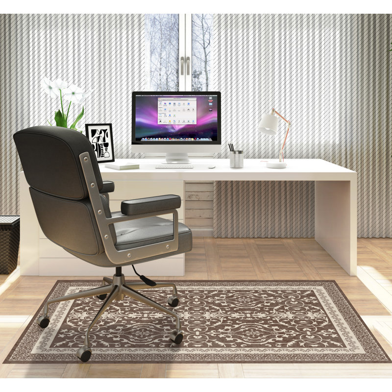 Tapis de chaise rectangulaire à poils courts Rao, L 36 po x L 60 po, Taupe
