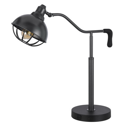 Lampe de bureau Taloga en métal - 68,5 cm (27 po) de hauteur, en fer noir avec abat-jour grillagé réglable, 60 W, culot E26, 1 port de charge USB et 1 port USB-C, base lestée. Ampoule non incluse.