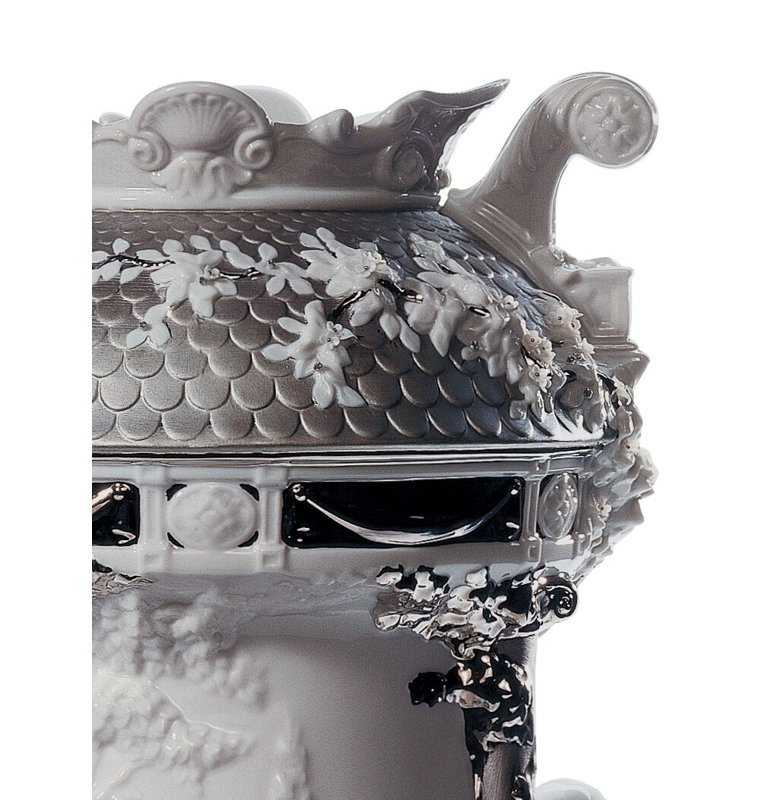 Re-Deco 20.87" Porcelain Table Vase, Silver