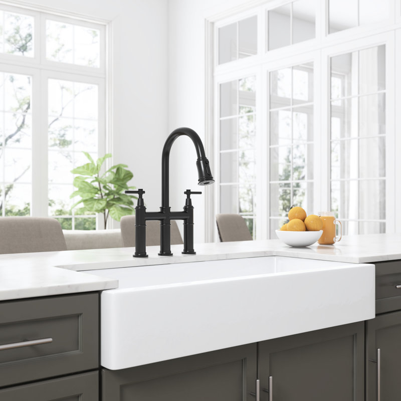 Matte Black Kitchen Faucet With Pull-Down Option - Dual Handle Switch For Accurate Water Control 360-Degree Rotatable High Nozzle Expanded Cleaning Space Brass Material Dependability Design Optimal