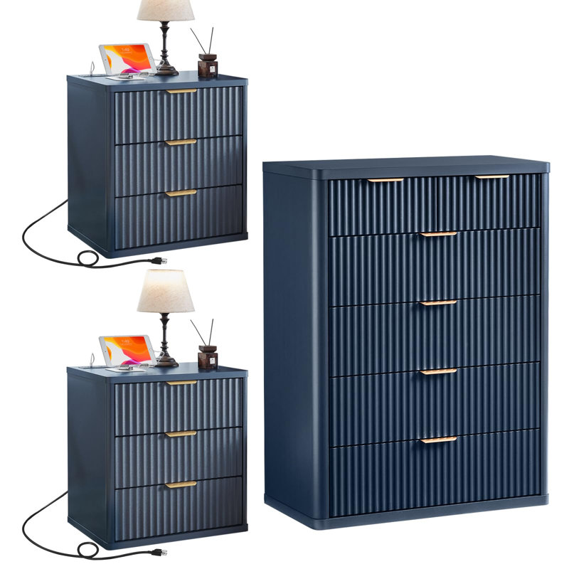 Ensemble de 3 meubles de chambre modernes en bois, comprenant une commode à 6 tiroirs (107 cm de hauteur) et une table de chevet à 3 tiroirs avec station de recharge.
