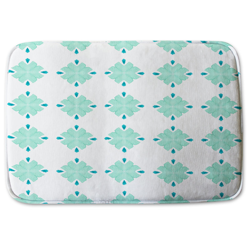 Natrina Polyester Shower Curtain Set