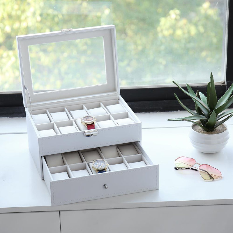 Boîte à montre, Blanc