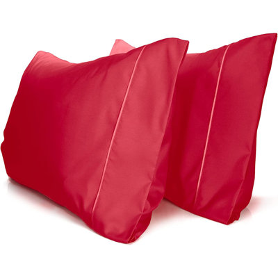 LuxClub 2 PC Red Queen Performance Microfiber Solid Pillowcase Set