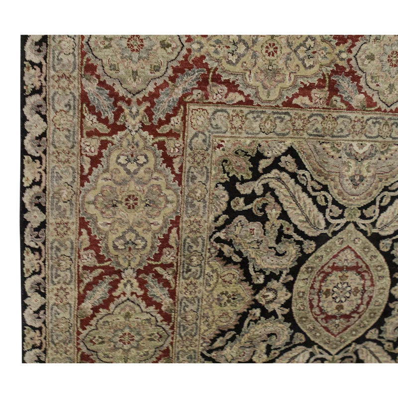 Tapis rouge / noir / brun noué à la main