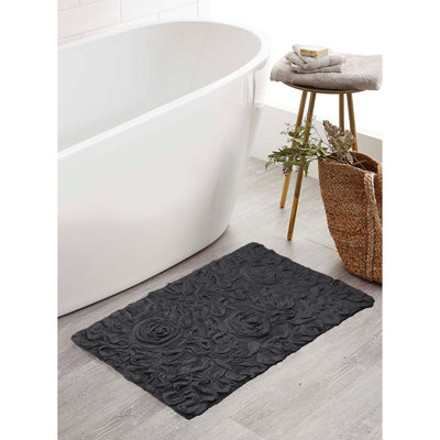 Pascoe Soft Bloom Floral Tufted Cotton Bath Mat - Handcrafted Rose Pattern