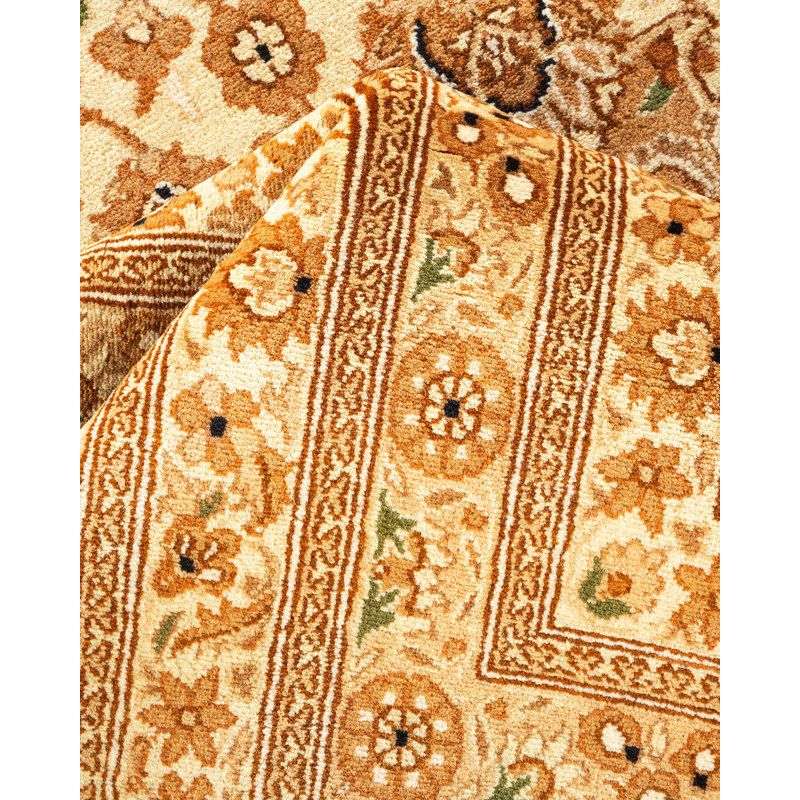 Tapis unique chameau / ivoire noué à la main Vedehi Mogul 9 pi 10 po x 13 pi 10 po