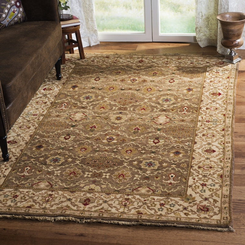 Tapis brun Bischof Old World, Rectangle 12 pi x 15 pi