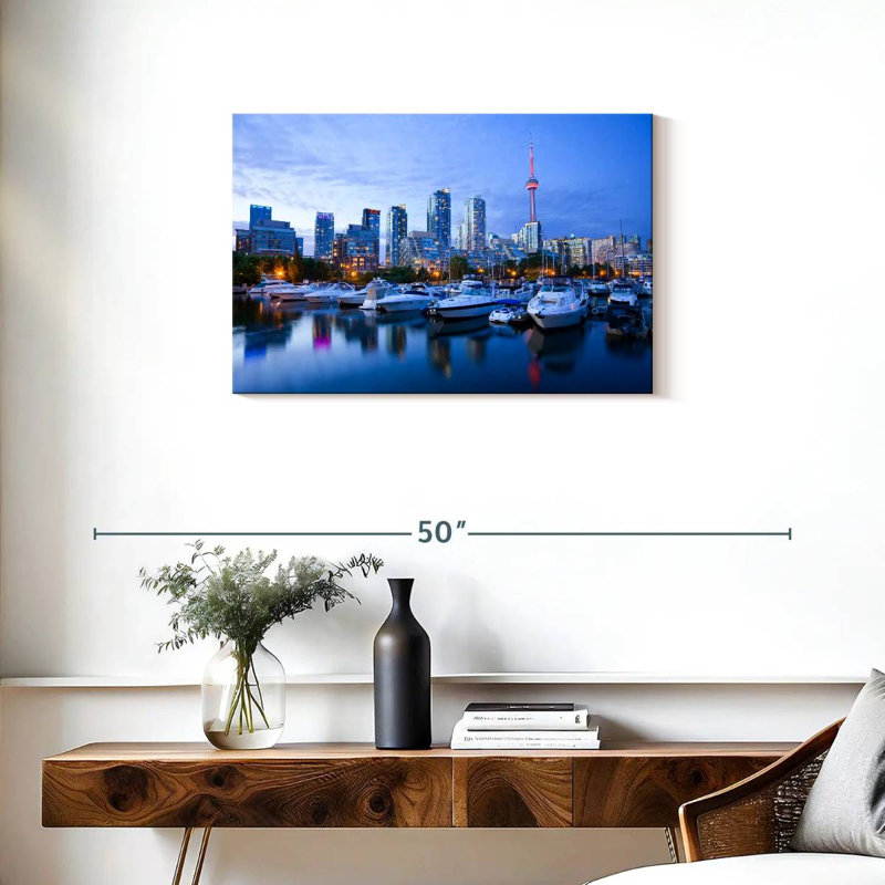 «Sireci Toronto Waterfront Blue Hour», H 20 po x l 30 po