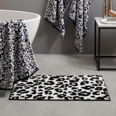 Black Non-Slip Backing Bath Mat