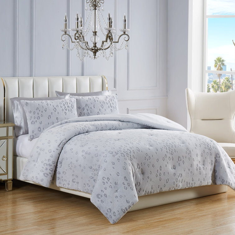 https://assets.wfcdn.com/im/40853164/resize-h755-w755%5Ecompr-r85/2437/243766009/Juicy+Couture+Gray%2FWhite+Microfiber+Reversible+Comforter+Set.jpg