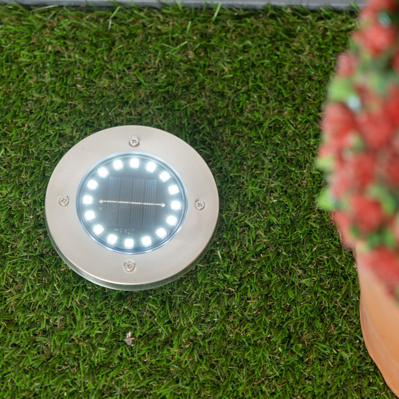 Black Low Voltage Solar Powered Integrated LED Pathway Lights Kit