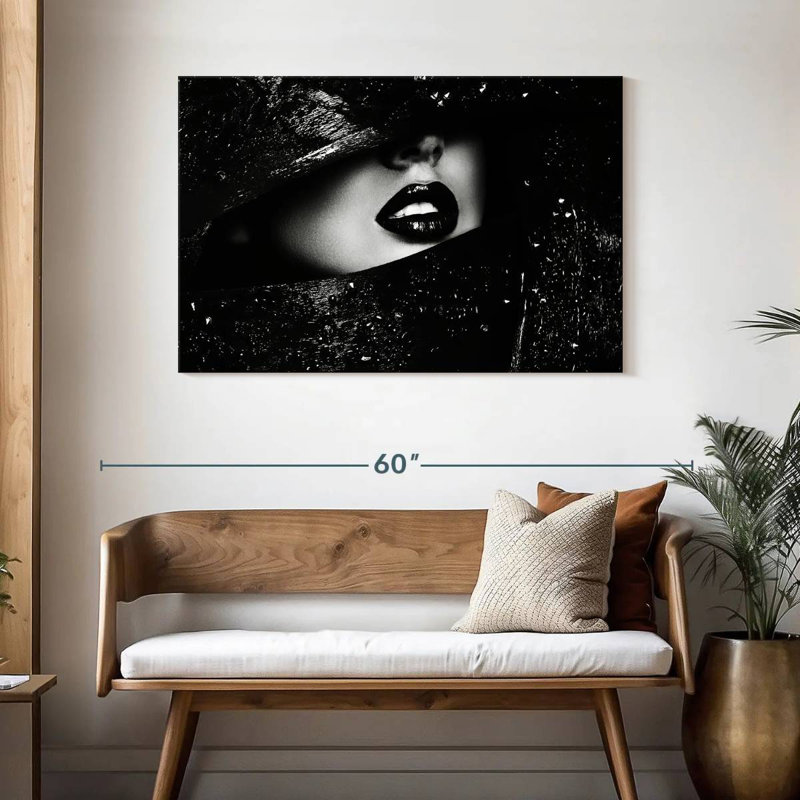 Shuttleworth Chic Black Lips, 30" H x 45" W