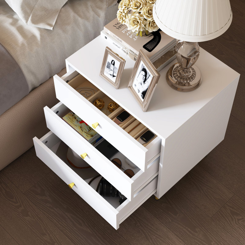 Table de chevet moderne avec finition blanche