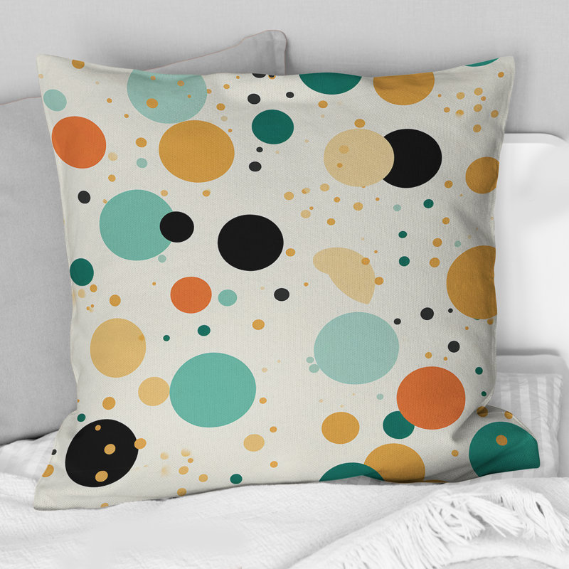 Coussin décoratif en polyester Urban Chic, 18 po x 18 po