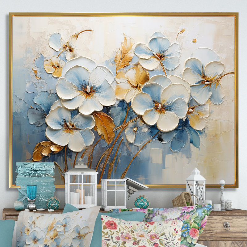«White and Blue Pansies Garden I», reproduction sur toile, Cadre flottant doré, H 16 po x l 32 po x P 1 po